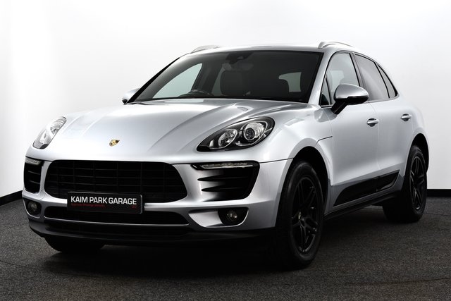 USED 2016 16 PORSCHE MACAN 2.0T SUV 5dr Petrol PDK 4WD Euro 6 (s/s) (252 ps) &pound;8k Extras | F/S/H | Pan Roof