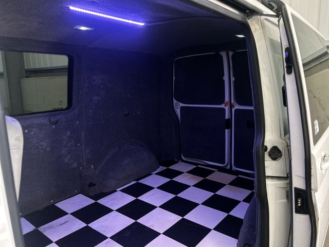 2011 VOLKSWAGEN TRANSPORTER - Photo 11