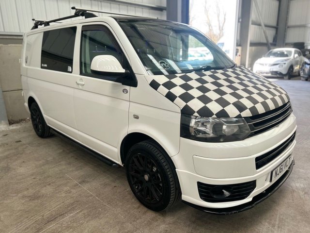 2011 VOLKSWAGEN TRANSPORTER - Photo 2