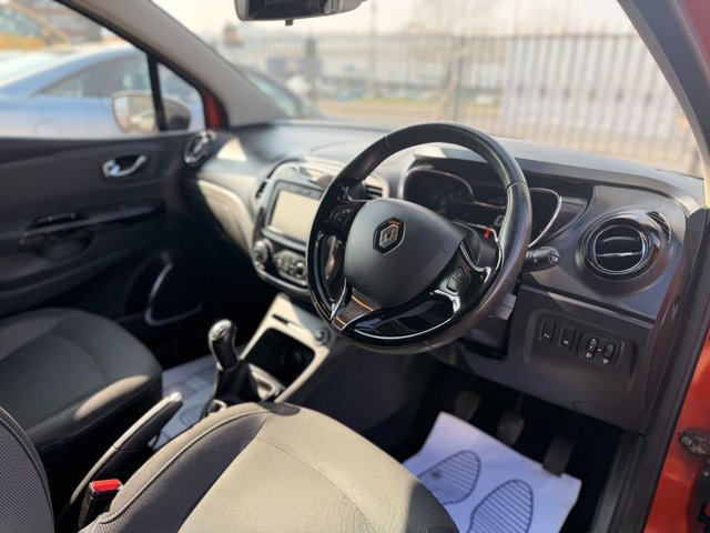 2015 RENAULT CAPTUR - Photo 10