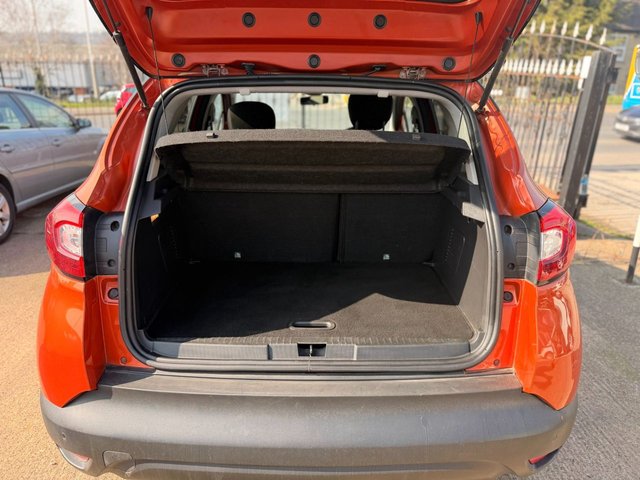 2015 RENAULT CAPTUR - Photo 12