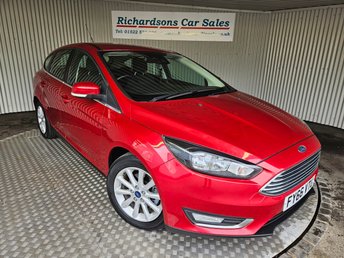 2016 FORD FOCUS