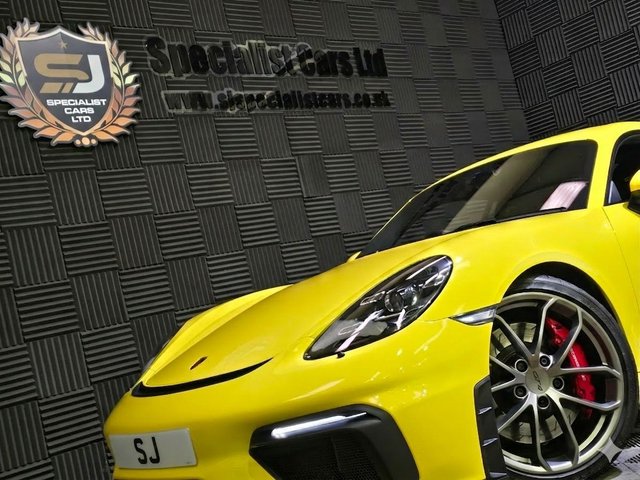 2020 PORSCHE 718 CAYMAN - Photo 9