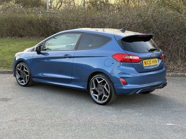 2020 FORD FIESTA - Photo 3