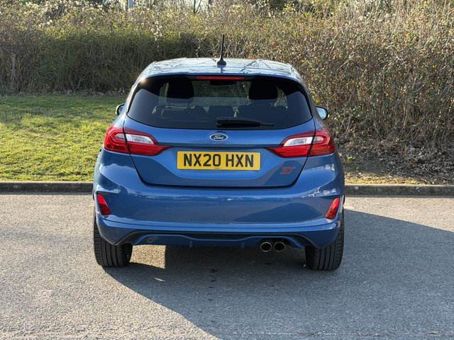 2020 FORD FIESTA - Photo 4