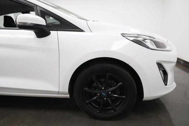 2019 FORD FIESTA 1.1 Ti-VCT Zetec Euro 6 (s/s) 5dr - Photo 5