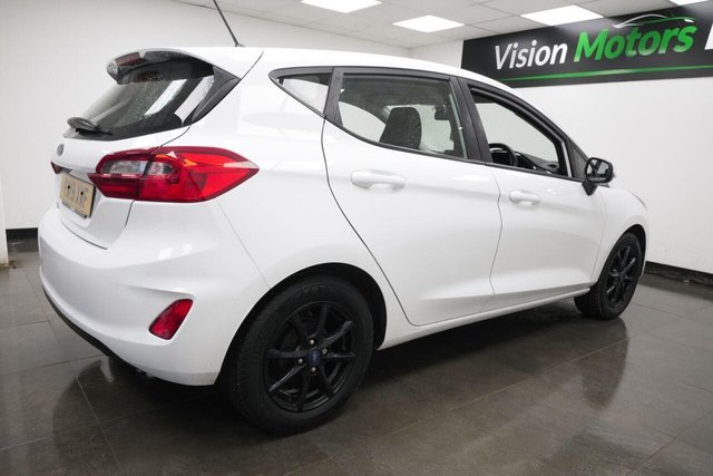 2019 FORD FIESTA 1.1 Ti-VCT Zetec Euro 6 (s/s) 5dr - Photo 4