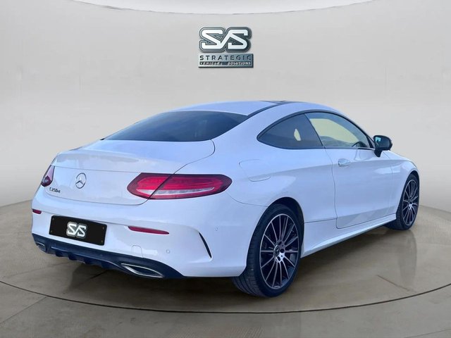 2018 Mercedes-Benz C-Class 2.1L Amg Line 2dr - Photo 5