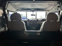 USED 2012 12 LAND ROVER DEFENDER 2.2 TDCi Hard Top SUV 3dr Diesel Manual 4WD SWB Euro 5 (122 ps) 