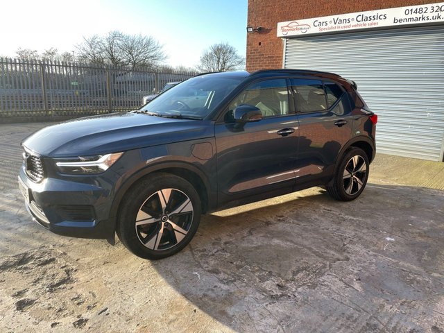 2021 VOLVO XC40 - Photo 12