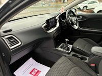USED 2019 69 KIA XCEED 1.0 T-GDi 2 SUV 5dr Petrol Manual Euro 6 (s/s) (118 bhp) 3 STAMP KIA SERVICE HISTORY* REVERSING CAMERA* 6 SPEED* CRUISE CONTROL* AUTO START / STOP* TRACTION CONTROL* LANE ASSIST* AIR CON* BLUETOOTH PHONE AND AUDIO* DAB* USB* APPLE CARPLAY* ANDROID AUTO