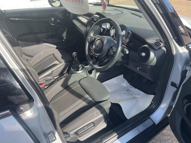 2018 MINI Hatch 2L Cooper S 5dr - Photo 12