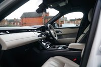 USED 2018 68 LAND ROVER RANGE ROVER VELAR 2.0 D180 R-Dynamic HSE SUV 5dr Diesel Auto 4WD Euro 6 (s/s) (180 ps) 