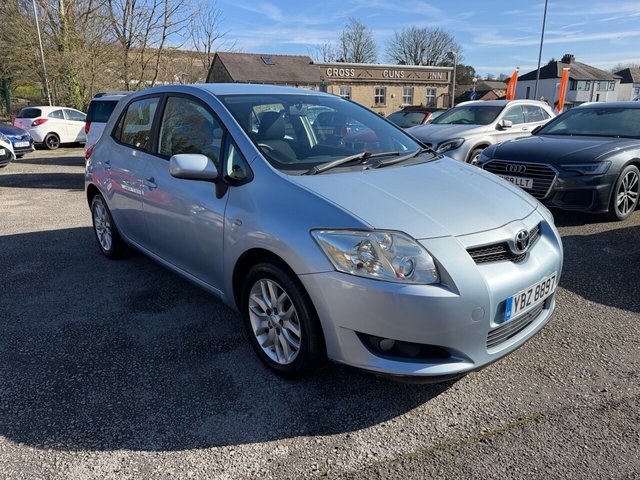 2007 Toyota Auris 1.6L Tr 5dr - Photo 2