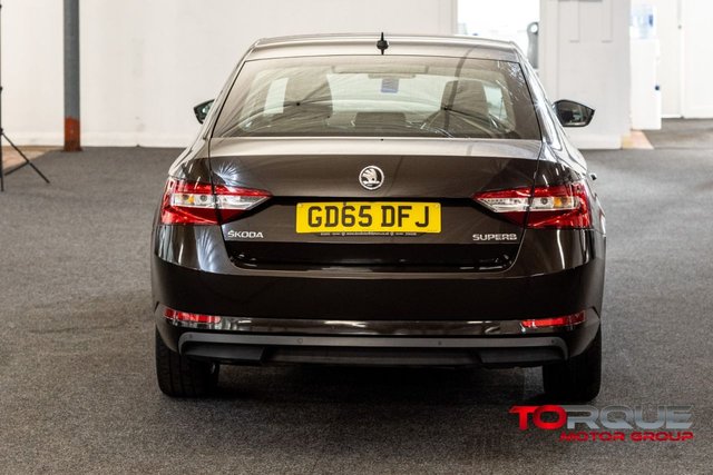 2015 SKODA SUPERB 2.0 TDI SE Hatchback 5dr Diesel Manual Euro 6 (s/s) (150 ps) - Photo 6