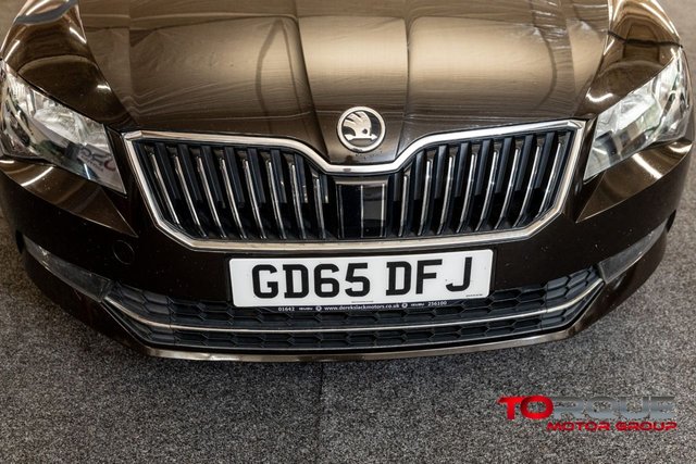 2015 SKODA SUPERB 2.0 TDI SE Hatchback 5dr Diesel Manual Euro 6 (s/s) (150 ps) - Photo 9