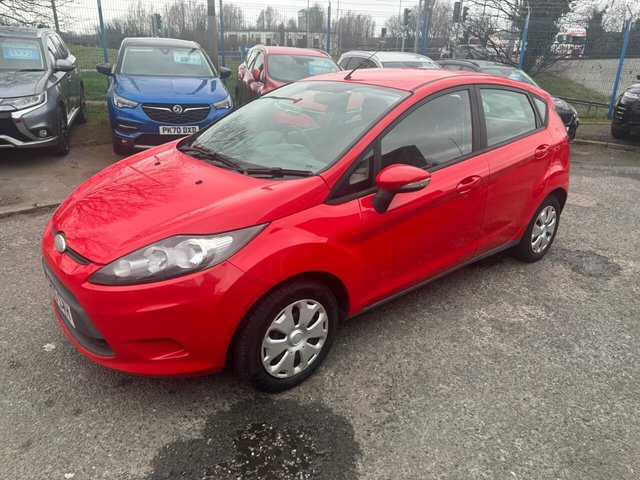 2010 FORD FIESTA - Photo 6