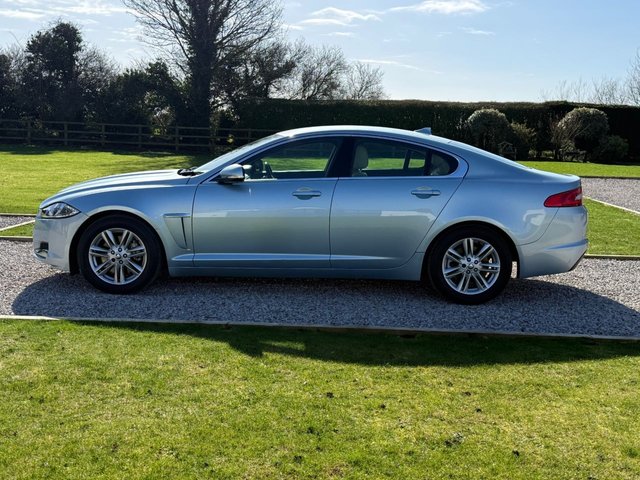 2013 JAGUAR XF 2.2d Luxury Saloon 4dr Diesel Auto Euro 5 (s/s) (163 ps) - Photo 7
