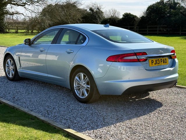 2013 JAGUAR XF 2.2d Luxury Saloon 4dr Diesel Auto Euro 5 (s/s) (163 ps) - Photo 9