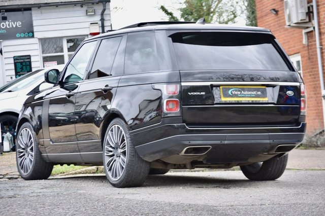 View our LAND ROVER RANGE ROVER