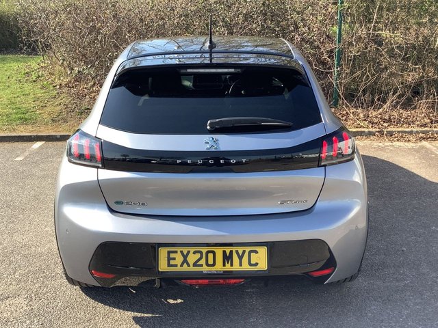 2020 PEUGEOT E-208 - Photo 4