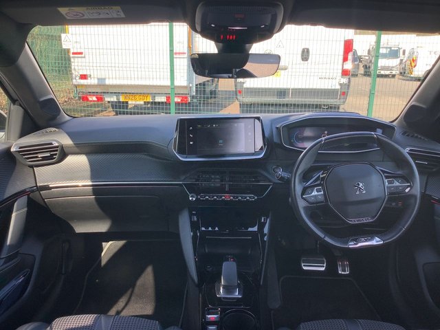 2020 PEUGEOT E-208 - Photo 9