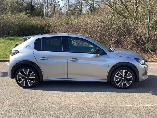 2020 PEUGEOT E-208 - Photo 6