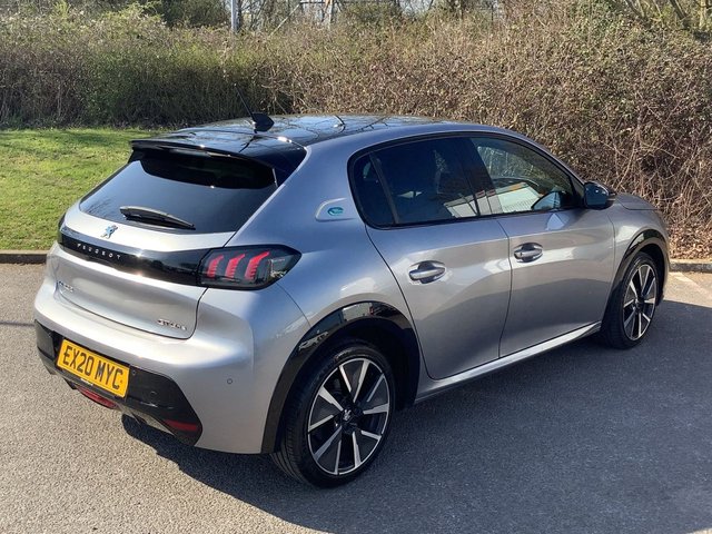 2020 PEUGEOT E-208 - Photo 5