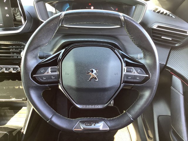 2020 PEUGEOT E-208 - Photo 12