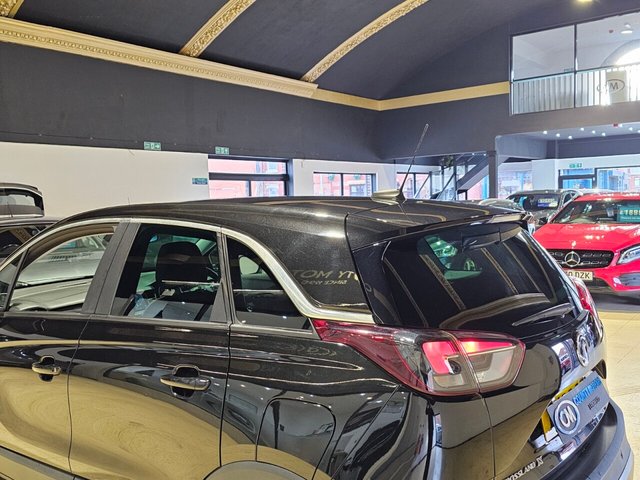 2018 Vauxhall Crossland X 1.2L Tech Line Nav 5dr - Photo 12