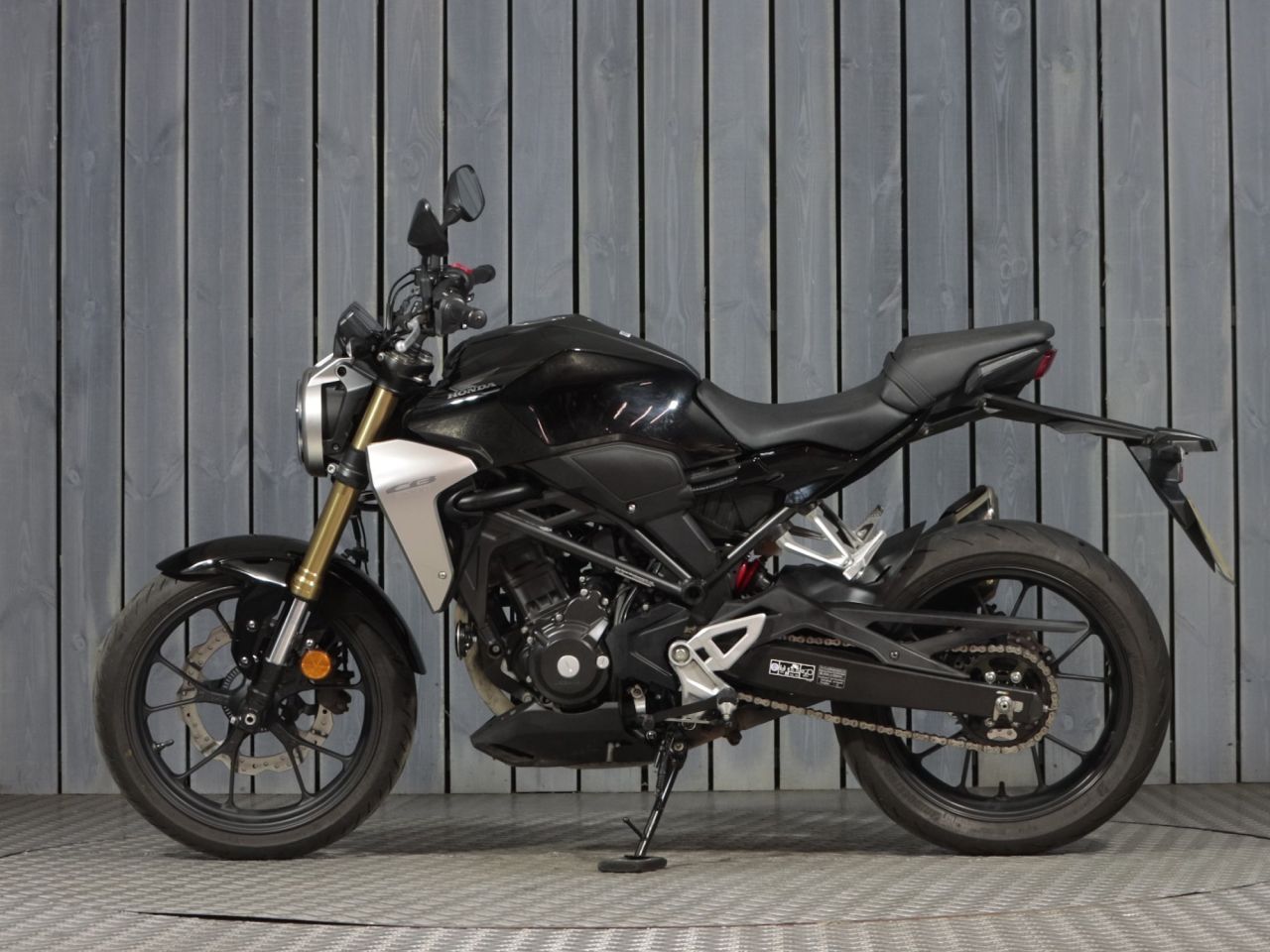 HONDA CBF300