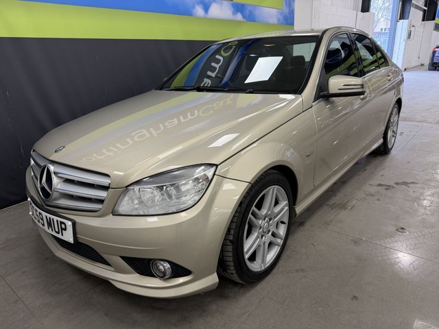 2009 Mercedes-Benz C-Class 2.1L Sport 4dr - Photo 10