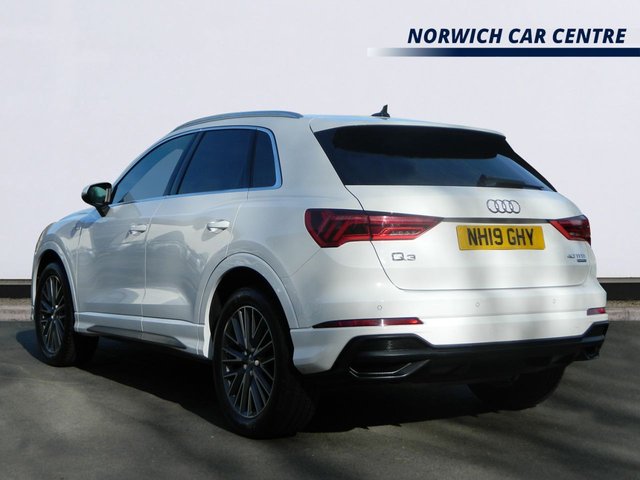 2019 Audi Q3 2L S Line 5dr - Photo 3