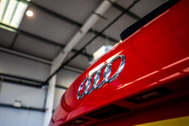 2015 Audi A6 Avant 2L Black Edition 5dr - Photo 12