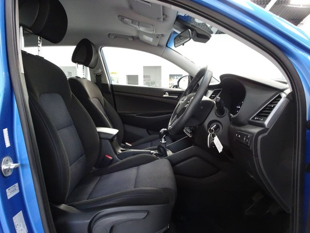 2017 HYUNDAI TUCSON 1.7 CRDi Blue Drive SE Nav SUV 5dr Diesel Manual Euro 6 (s/s) (116 ps) - Photo 9