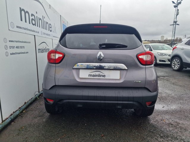 2017 RENAULT CAPTUR - Photo 5