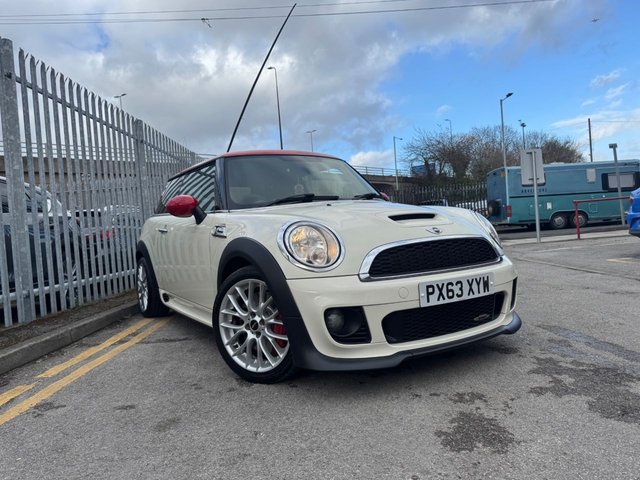 View our MINI Hatch 1.6 John Cooper Works Hatchback 3dr Petrol Manual Euro 5 (s/s) (211 ps)