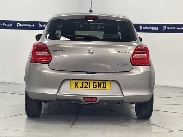 2021 SUZUKI SWIFT - Photo 9