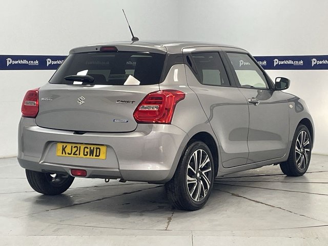 2021 SUZUKI SWIFT - Photo 10