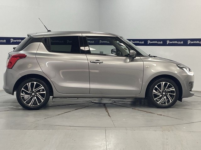 2021 SUZUKI SWIFT - Photo 11