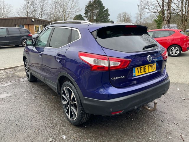2016 NISSAN QASHQAI 1.6 dCi Tekna SUV 5dr Diesel Manual 2WD Euro 6 (s/s) (130 ps) - Photo 9