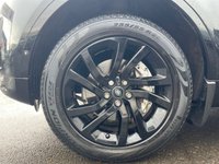 USED 2019 69 LAND ROVER DISCOVERY 3.0 SD V6 Landmark Edition SUV 5dr Diesel Auto 4WD Euro 6 (s/s) (306 ps) A BEAUTIFUL ADDITION TO OUR EXTENSIVE DISCOVERY SPORT COLLECTION FINISHED IN METALLIC BLACK PAINT+4 WHEEL DRIVE+7 SEATER+JUST 2 FORMER KEEPERS+SERVICE HISTORY+DIESEL+AUTOMATIC+HEATED SEATS+PARKING CAMERAS+ROOF RAILS+DAB DIGITAL RADIO+CRUISE CONTROL+AUDIO SYSTEM+PRIVACY GLASS+FULL LEATHER INTERIOR+FULL PANORAMIC GLASS ROOF+SATELLITE NAVIGATION+PARK ASSIST+AIR CONDITIONING+CLIMATE CONTROL+ALLOY WHEELS+BLUETOOTH PREPARATION+CALL NOW TO SPEAK WITH OUR EXPERIENCED SALES TEAM AND ARRANGE A VIEWING!!!!