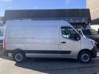 USED 2023 72 RENAULT MASTER 2.3 dCi 35 Business Panel Van 4dr Diesel Manual FWD MWB Medium Roof Euro 6 (135 ps) 