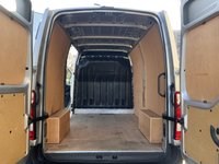 USED 2023 72 RENAULT MASTER 2.3 dCi 35 Business Panel Van 4dr Diesel Manual FWD MWB Medium Roof Euro 6 (135 ps) 