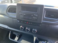 USED 2023 72 RENAULT MASTER 2.3 dCi 35 Business Panel Van 4dr Diesel Manual FWD MWB Medium Roof Euro 6 (135 ps) 
