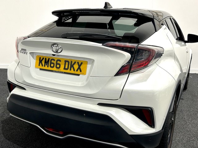 2016 TOYOTA C-HR - Photo 5