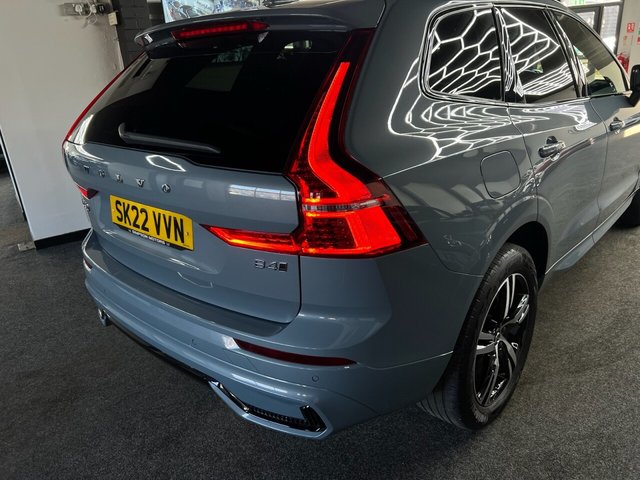 2022 VOLVO XC60 - Photo 10