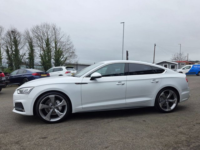 2017 AUDI A5 - Photo 5