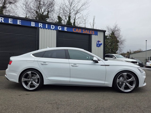 2017 AUDI A5 - Photo 9