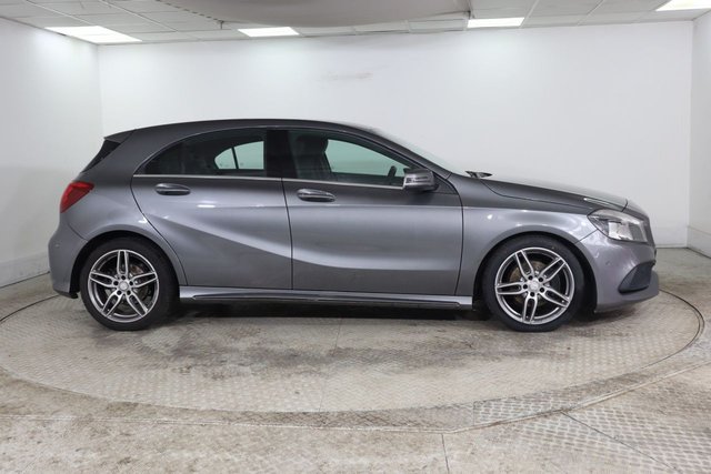 2017 MERCEDES-BENZ A-CLASS 1.5 A180d AMG Line (Executive) Hatchback 5dr Diesel Manual Euro 6 (s/s) (109 ps) - Photo 7